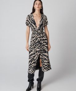 Modatrove.shop80776dd78e 1