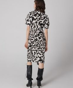 Modatrove.shop92a4999be9 3